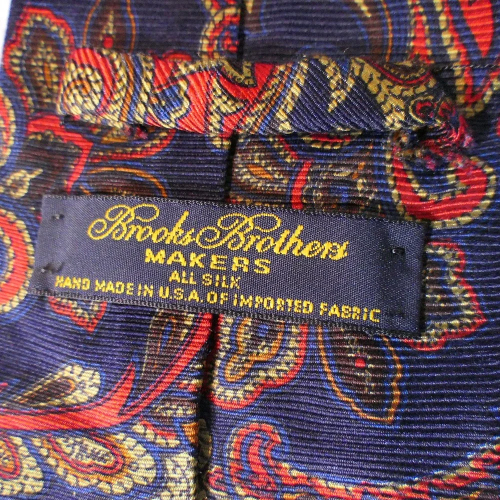 Brooks Brothers Men Silk Tie OS Navy Red Paisley Preppy Academic Ivy League READ